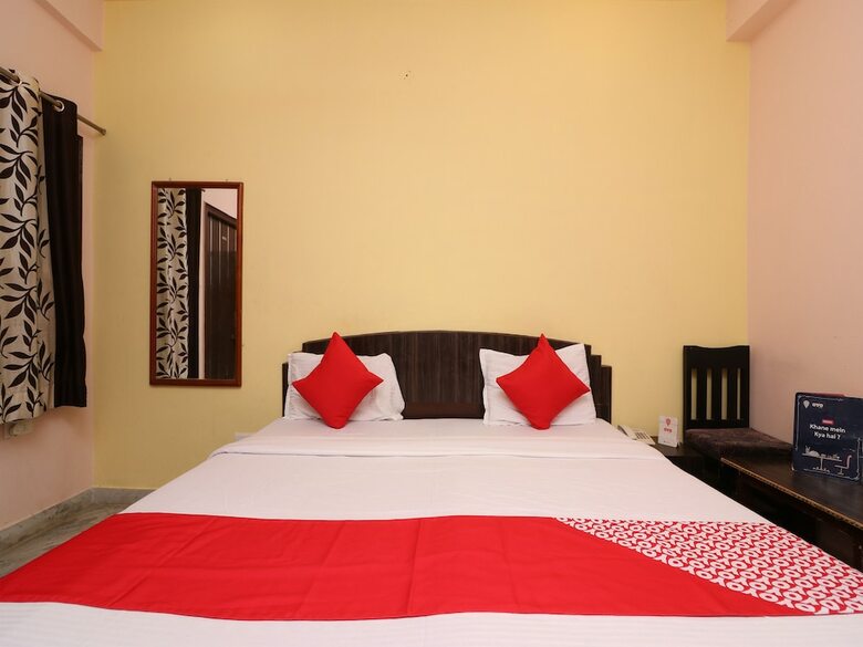 Oyo 22015 Hotel Lakshya Palace