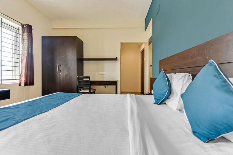 Hotel Oyo Flagship 18452 Pritam Airport Inn