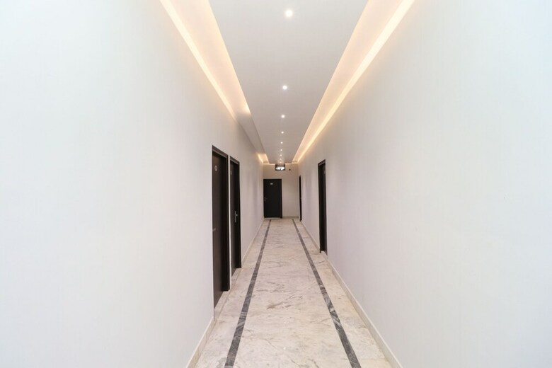 Oyo 24029 Hotel P Grand