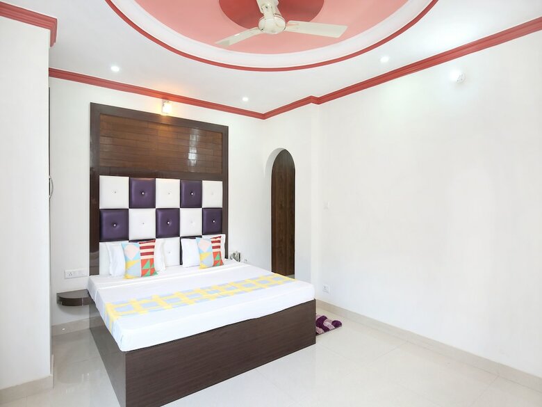 Hotel Oyo 17175 Home Blissful 2bhk Kumarhatti