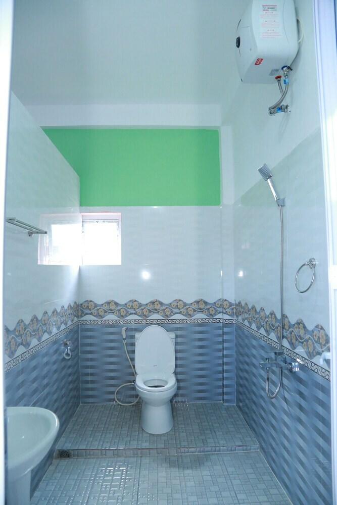 Hotel Queen Ponaland Homestay