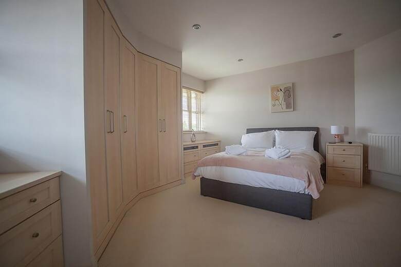 Apartamentos Tower House