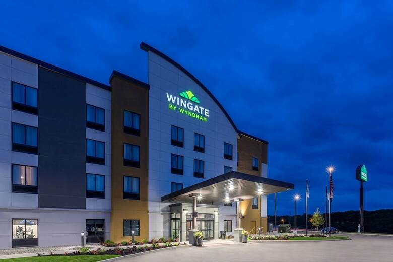 Hotel Wingate By Wyndham Angola
