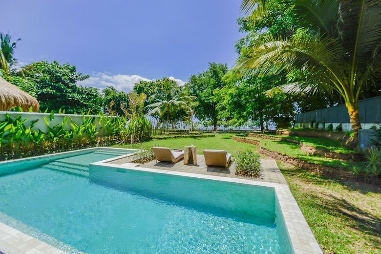 Beach Villas Lombok
