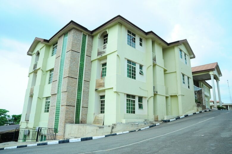 Richton Hotel And Suites