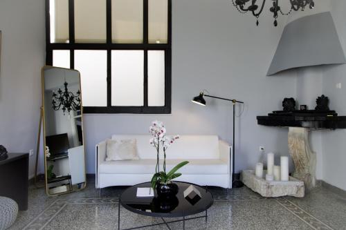 Soho Apartments