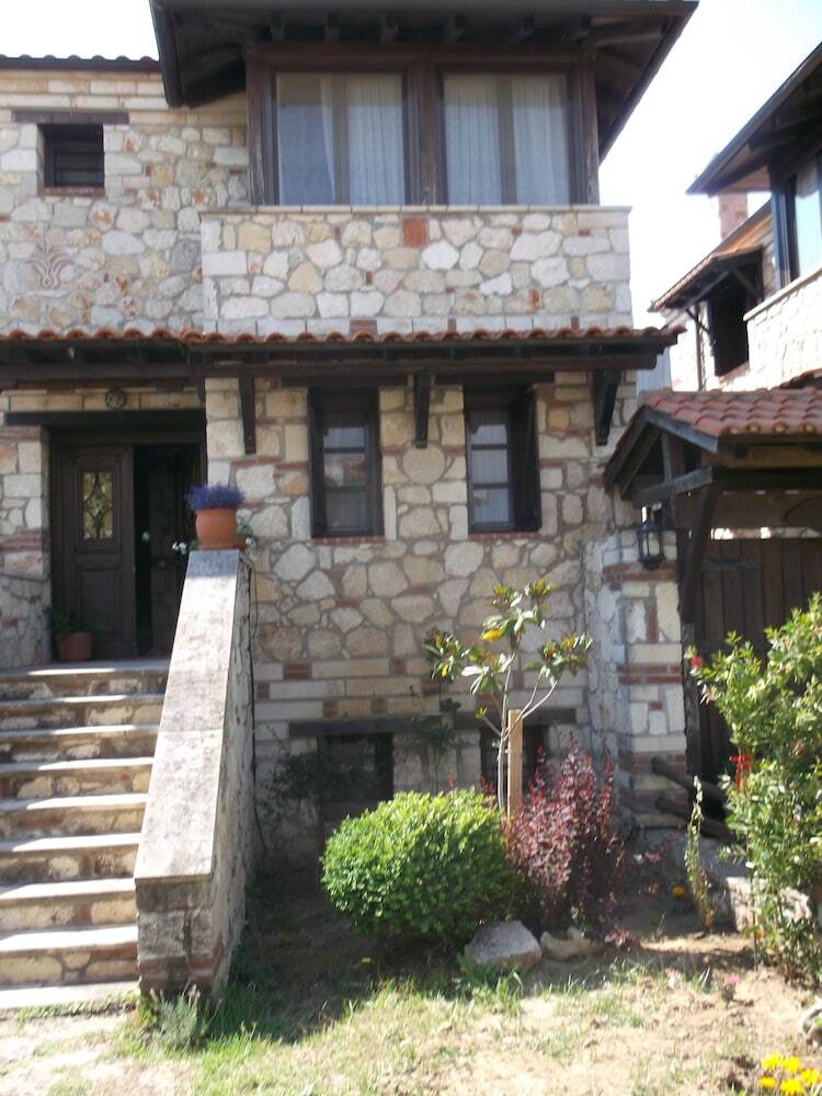 Stone House Andromeda