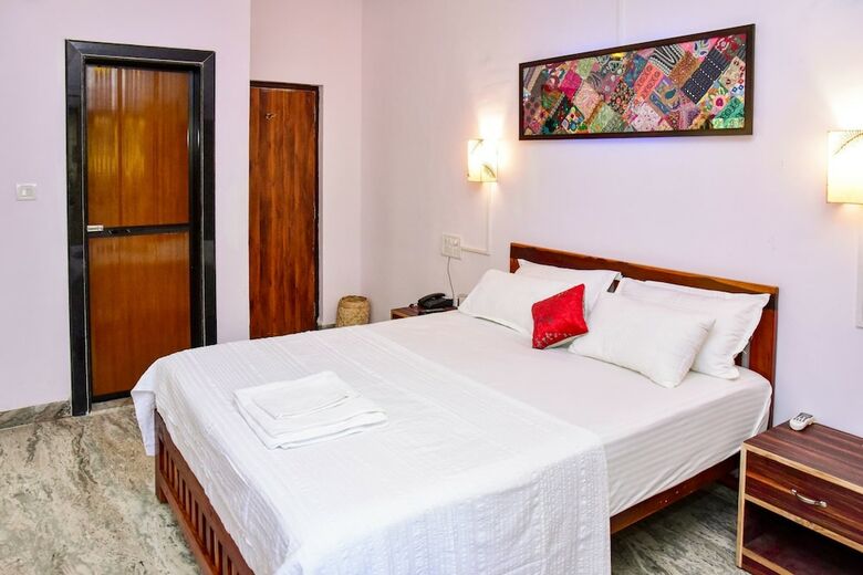 Bed & Breakfast Laliguras Villa