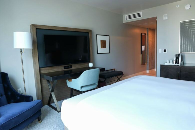 Carte Hotel San Diego Downtown, Curio Collection By Hilton