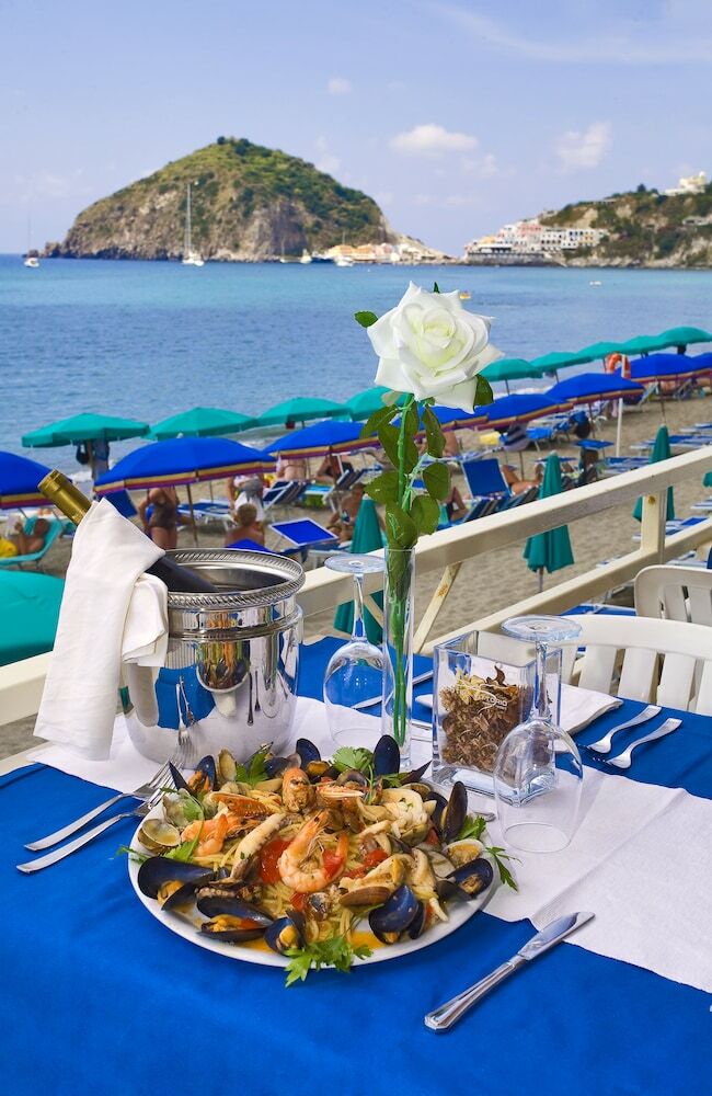 Hotel Vittorio Beach Resort