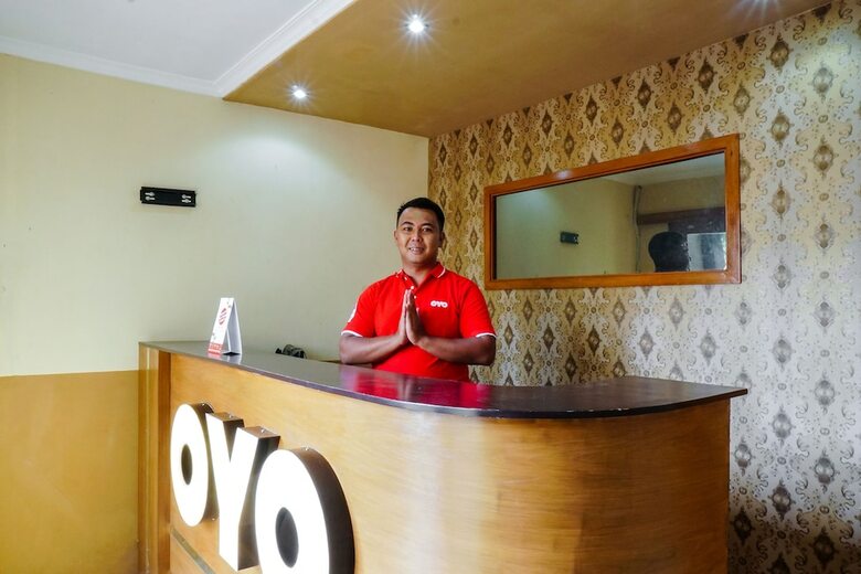 Hostal Oyo 677 Rianes Family Guest House