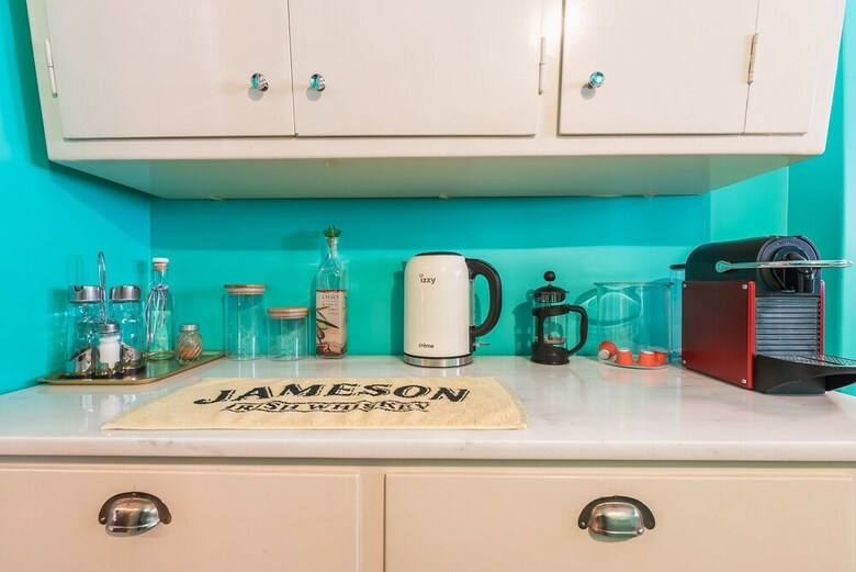 Bright 2 Bed Apartment