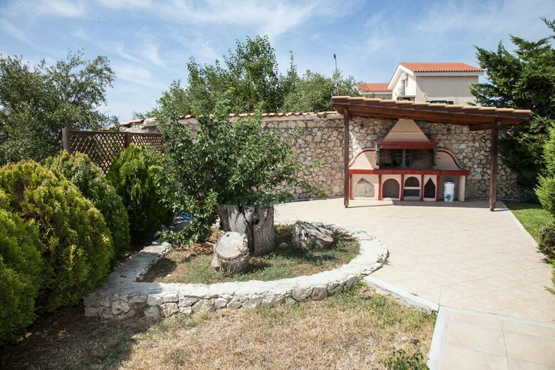 Villa Anthia
