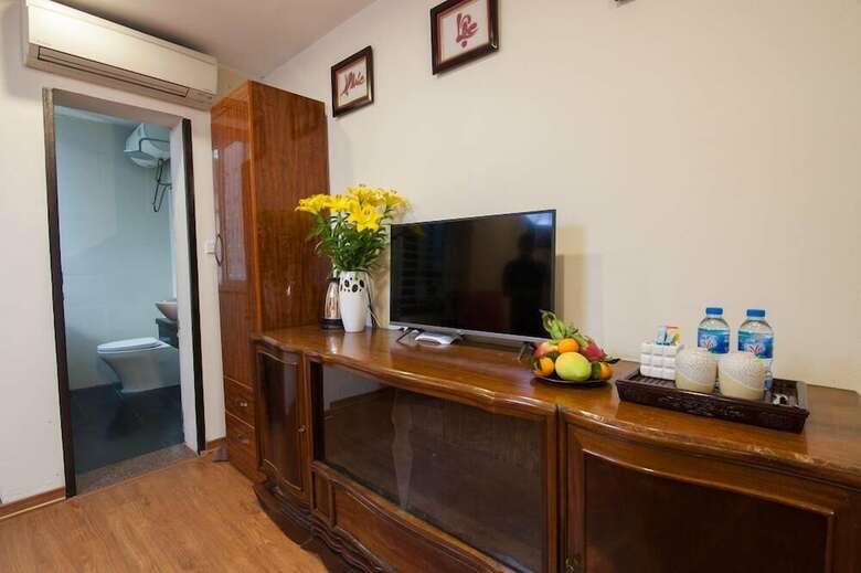 Hotel Dollar Homestay & Travel
