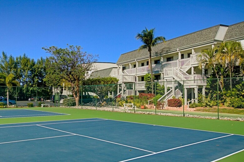Mariner Point 1043