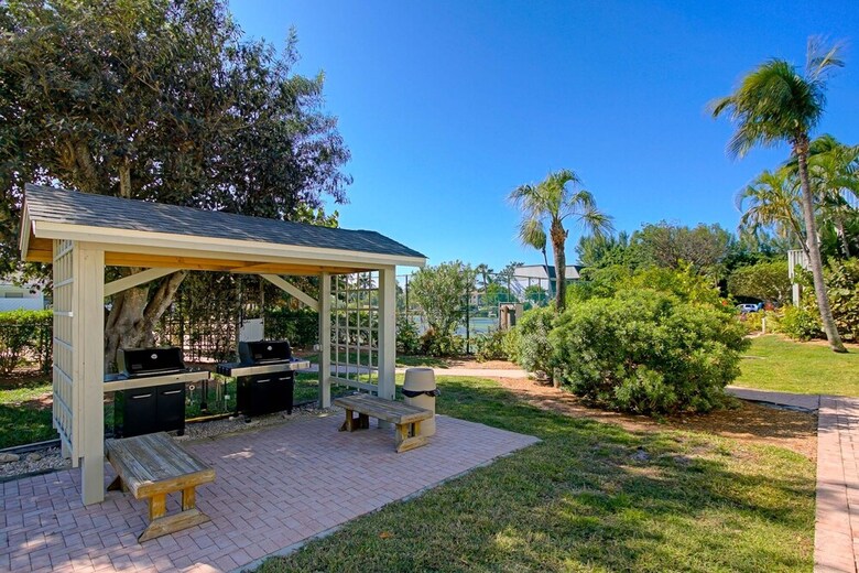 Mariner Point 1043
