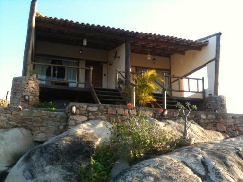 Hostal Pousada Chal�s Lajedo Da Serra