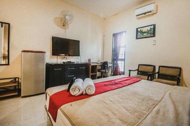 Hotel Reddoorz Near Rs Usu Medan