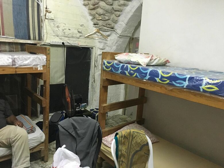 Hostal Hebron Khan Hostel