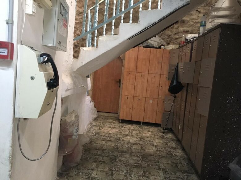 Hostal Hebron Khan Hostel