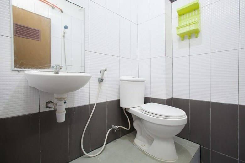 Hotel Reddoorz Near Dbl Arena 2