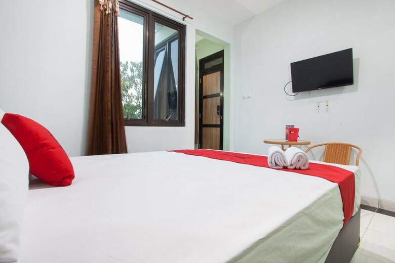 Hotel Reddoorz Near Dbl Arena 2