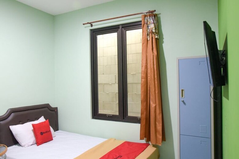 Hotel Reddoorz Near Dbl Arena 2