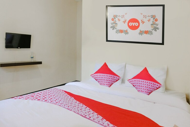 Hotel Oyo 668 Lovina Inn