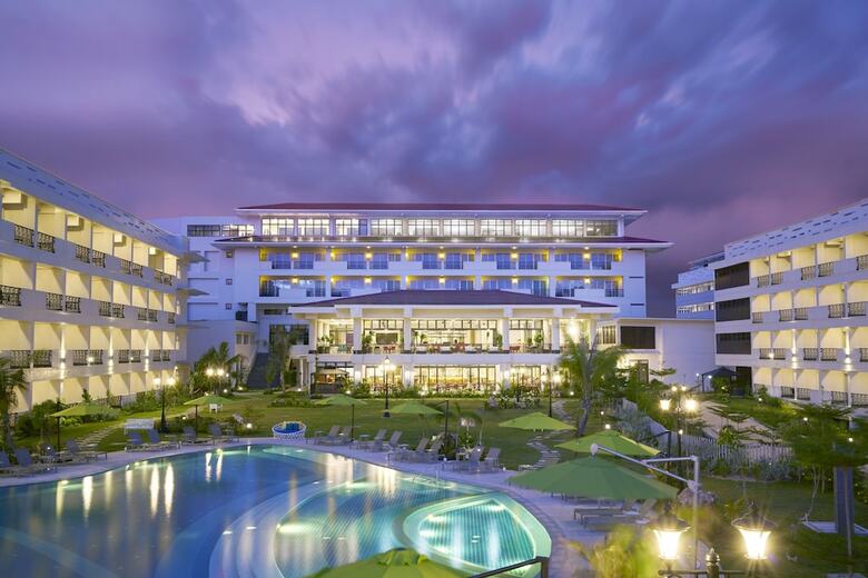 Hotel The Auhana