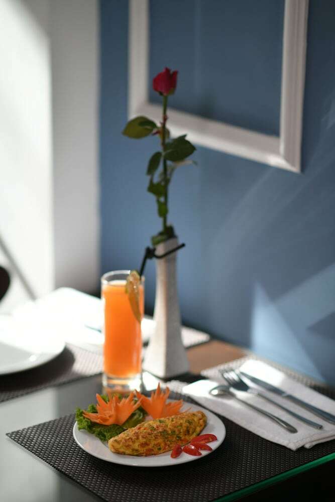Hanoi Elpis Central Hotel