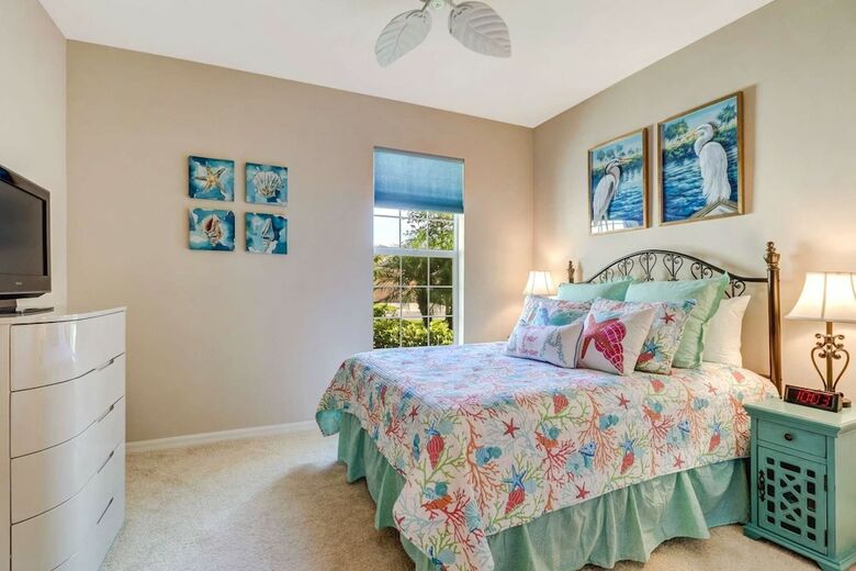 Villa 9907 Periwinkle Preserve Ln