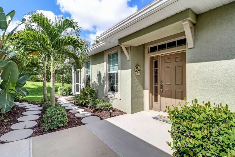 Villa 9907 Periwinkle Preserve Ln