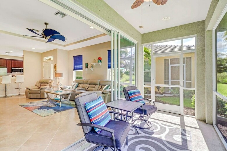 Villa 9907 Periwinkle Preserve Ln