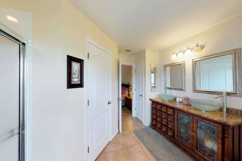 938 Sw 6th Ct