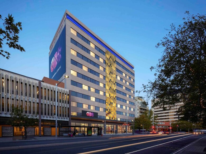 Aparthotel The Sebel Canberra Civic