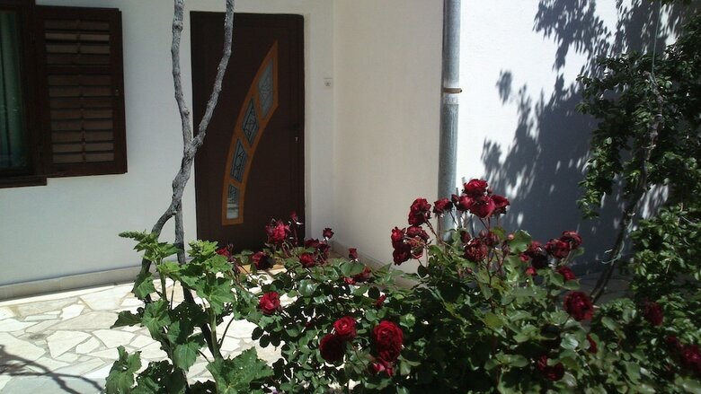 Villa Velin Apartments