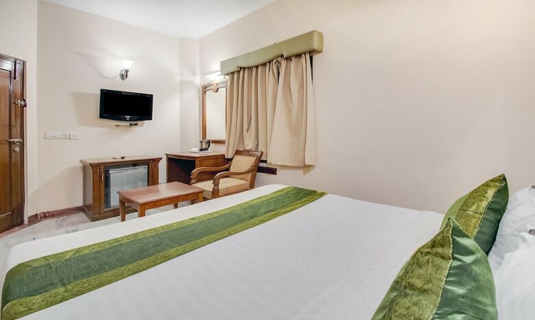 Treebo Trend Hotel Auzone & Spa