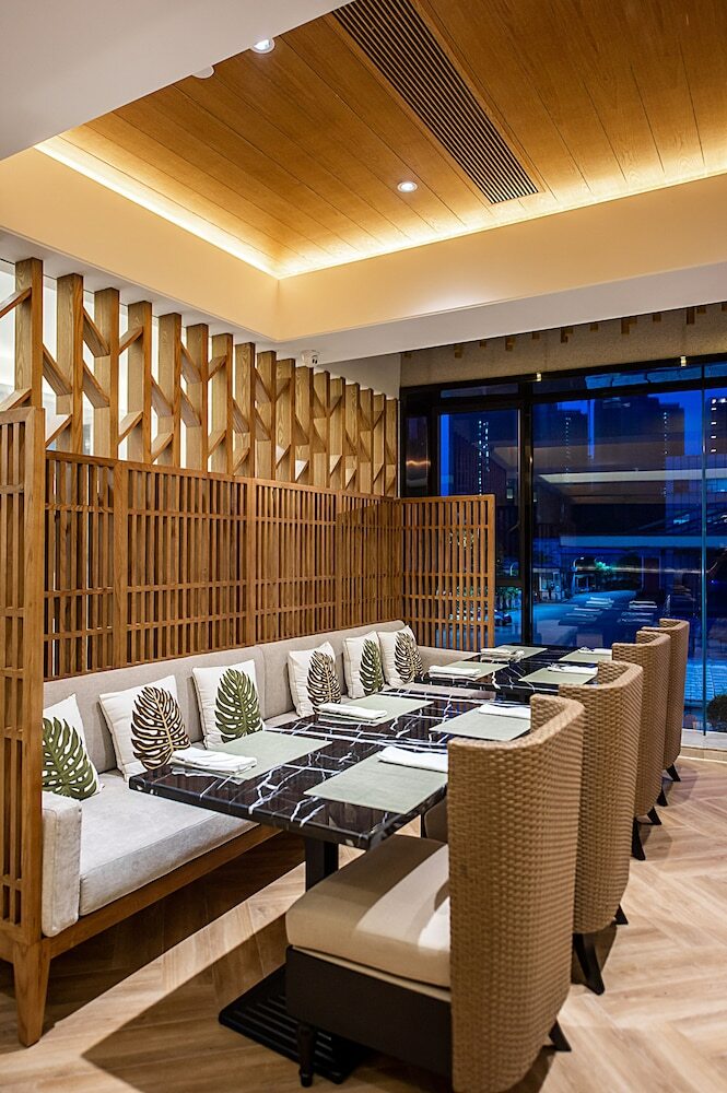Relax Life Hotel (Guangzhou Science City)