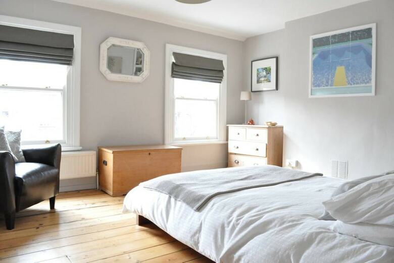 Apartamentos Beautiful 3 Storey Family Home