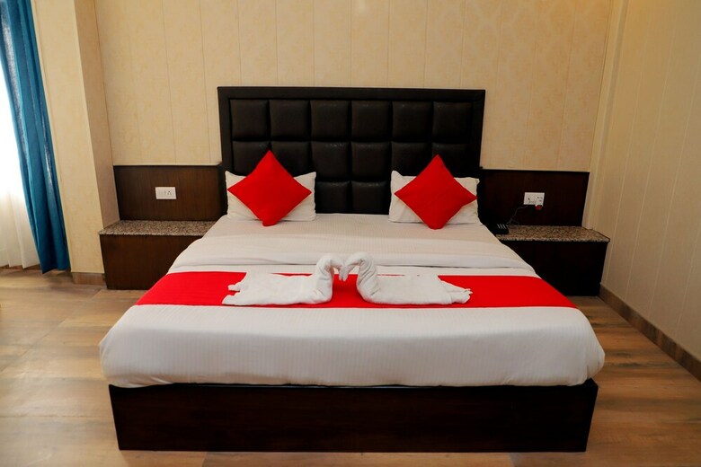 Hotel Sk International