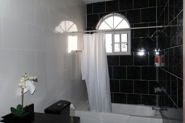 Hotel Lagardan Ocean View