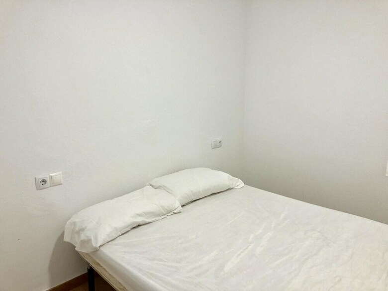 Apartment With 3 Bedrooms In Salou