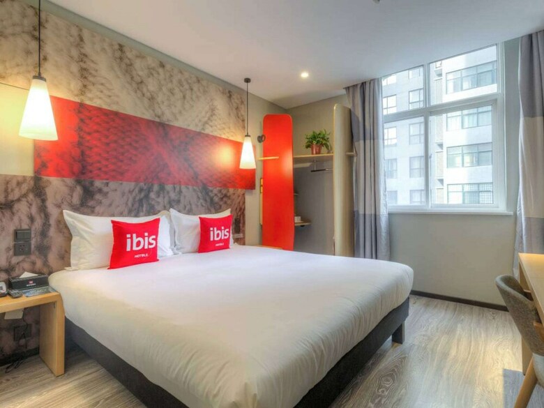 Ibis Xian Wandaone Hotel