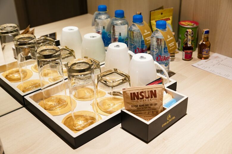 Dqua Hotel And Apartment