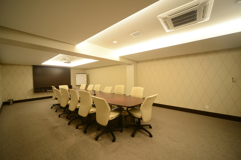 Indai� Park Hotel