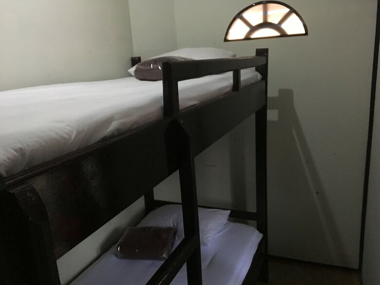 Bed & Breakfast Arut Riverside Orangutan Guest House