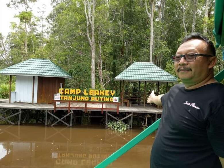 Bed & Breakfast Arut Riverside Orangutan Guest House