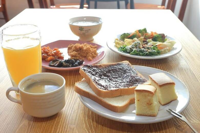 Bed & Breakfast Two Home Inn