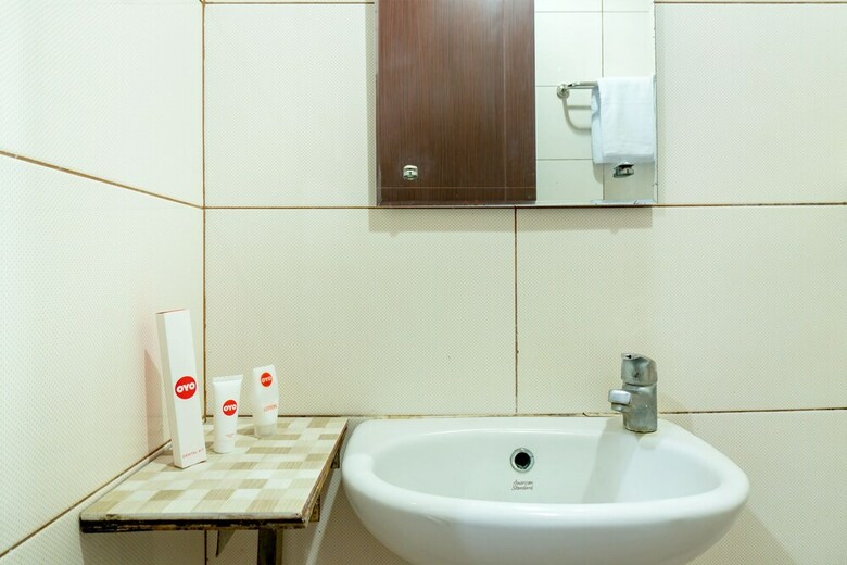 Hotel Oyo 794 Ln 9 Bandung Guest House