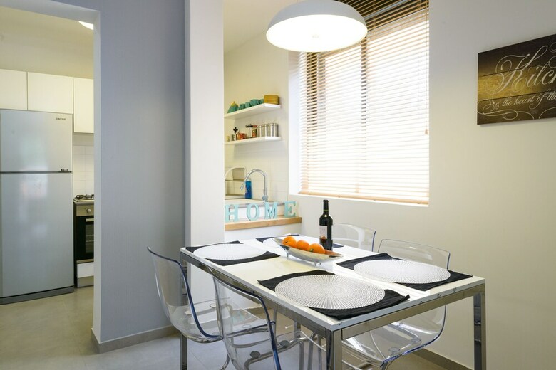 Sunny Luxary Apartments